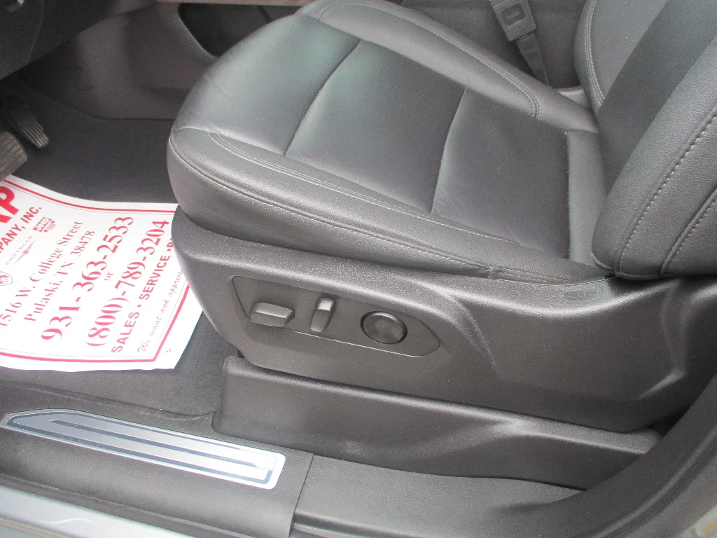 Used 2024 STERLING GRAY METALLIC Chevrolet LT Trail Boss image 17