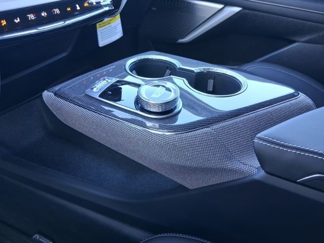 2026 Cadillac OPTIQ Luxury - Photo 17