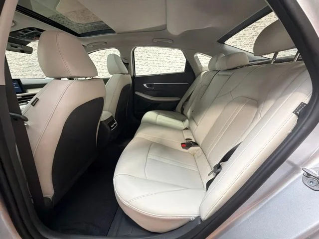 New 2026 Aero Silver Hyundai Limited image 15