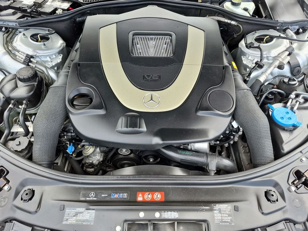 Used 2010 Silver Mercedes-Benz S 550 image 33