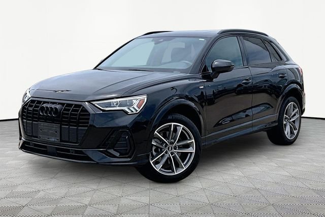 2023 Audi Q3 Premium