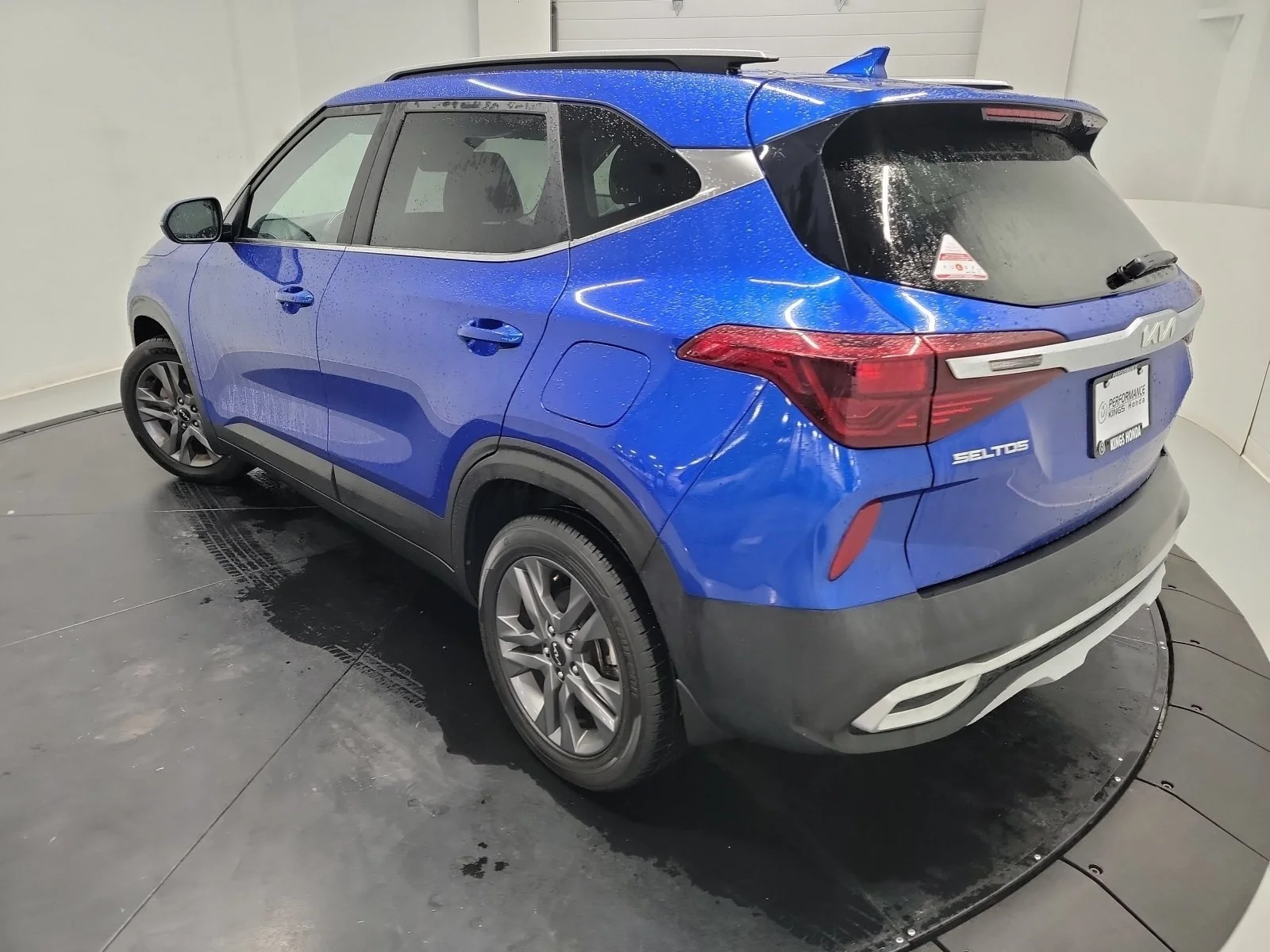 Used 2023 Neptune Blue Kia S image 5