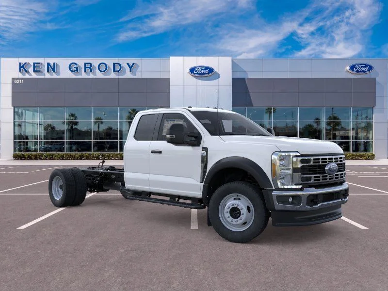 2026 Ford F-550 XL 4x4 SuperCab 192-In DRW's photo