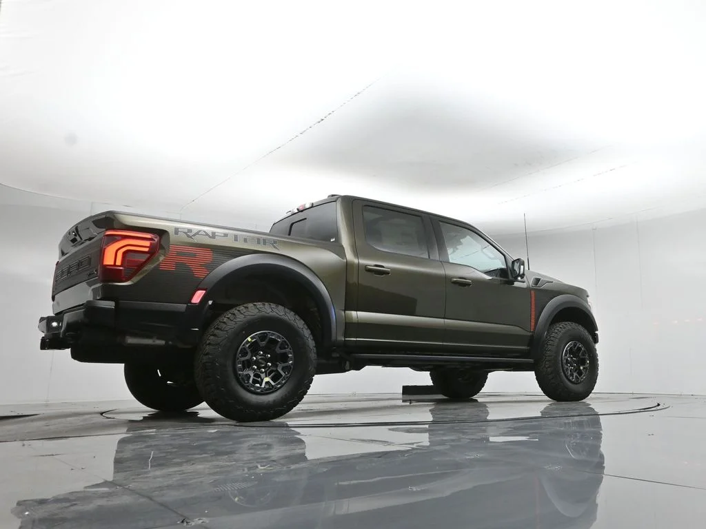 New 2026 Shelter Green Ford Raptor image 51