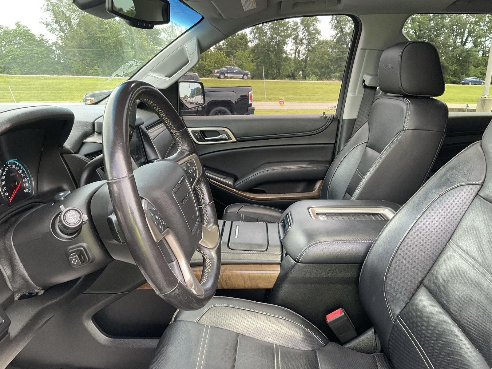 Used 2018 Onyx Black GMC Denali image 9
