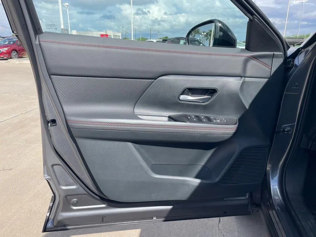 2026 Nissan KICKS SR AWD - Photo 14