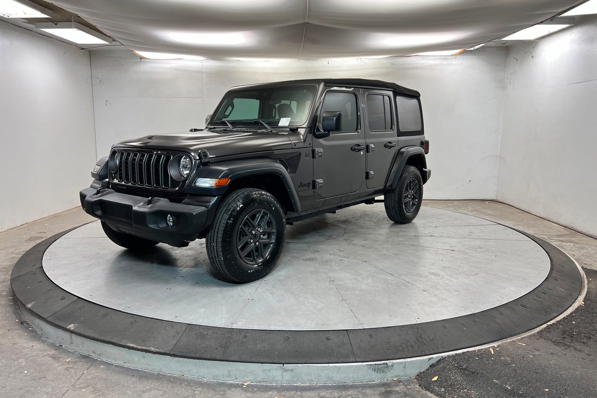 2024 Jeep Wrangler 4-Door