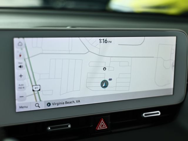Used 2024 Atlas White Hyundai SEL image 38