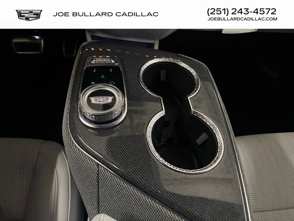 2025 Cadillac OPTIQ Sport 2 - Photo 20