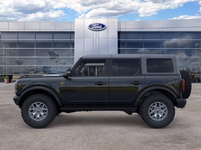New 2025 Shadow Black Ford Badlands image 28