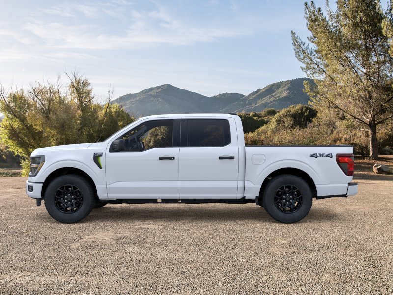 New 2025 Oxford White Ford STX® image 3