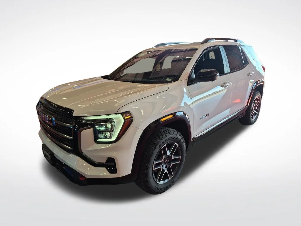 Used 2026 White GMC AT4 image 2