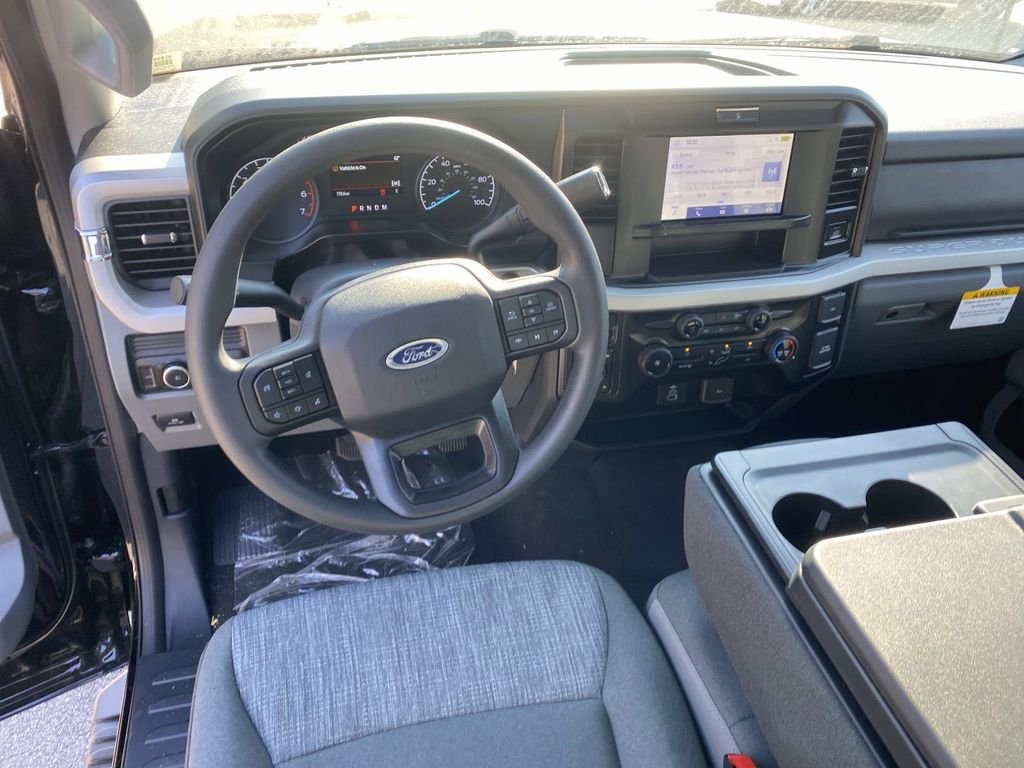 New 2026 Black Ford XLT image 10