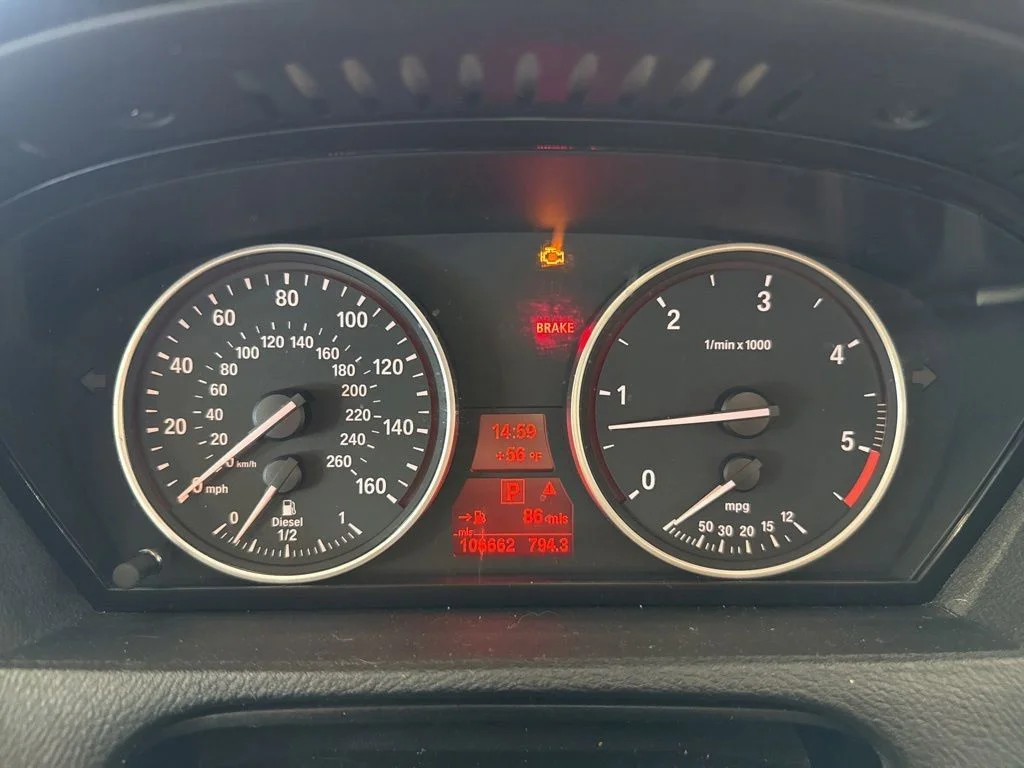 Used 2013 Space Gray Metallic BMW xDrive35d image 12