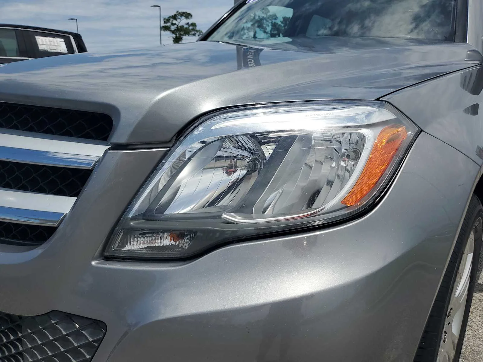 Used 2015  Mercedes-Benz GLK 350 image 24