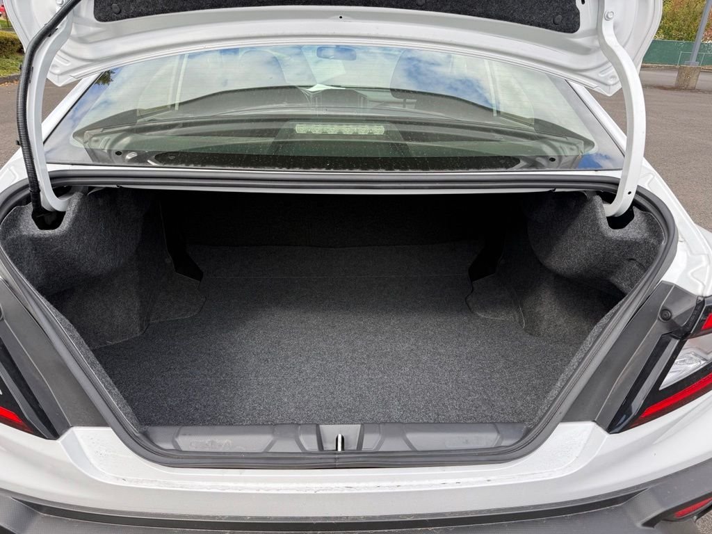 Used 2024 Ceramic White Subaru Premium image 18
