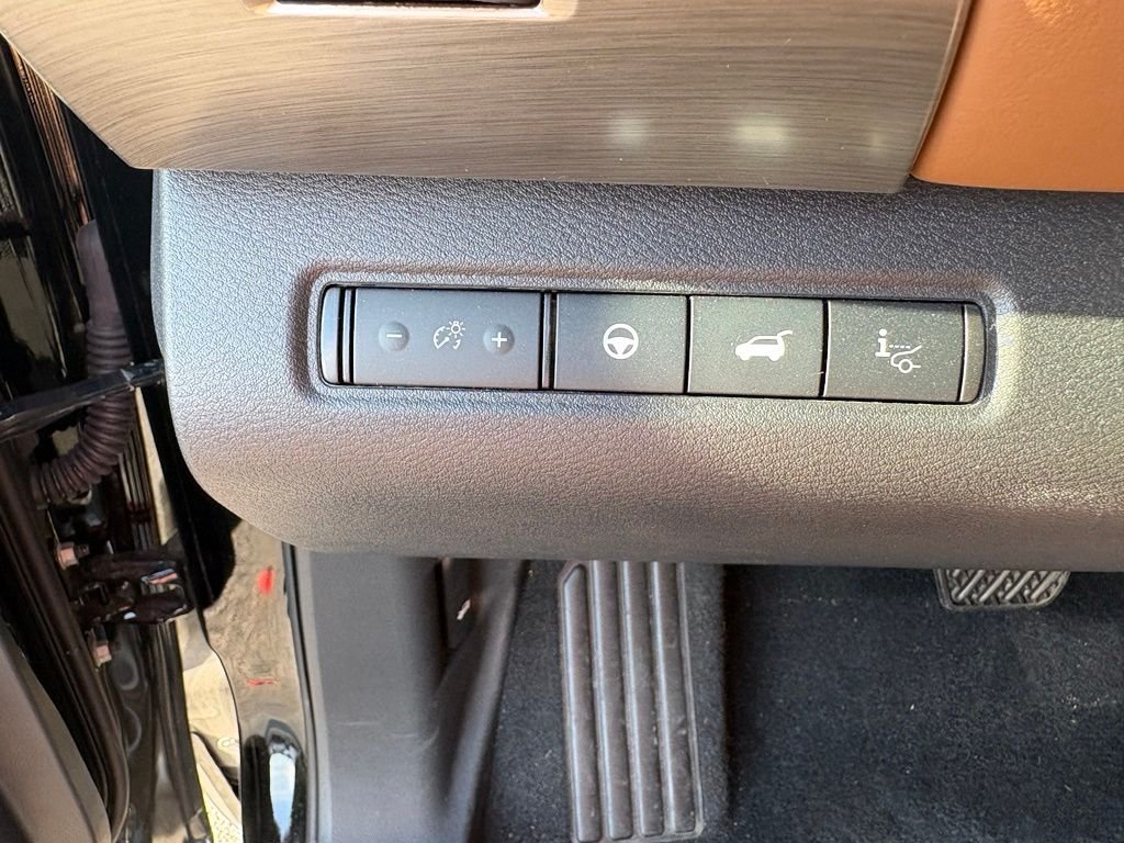 Certified Used 2025 Black Nissan Platinum image 17