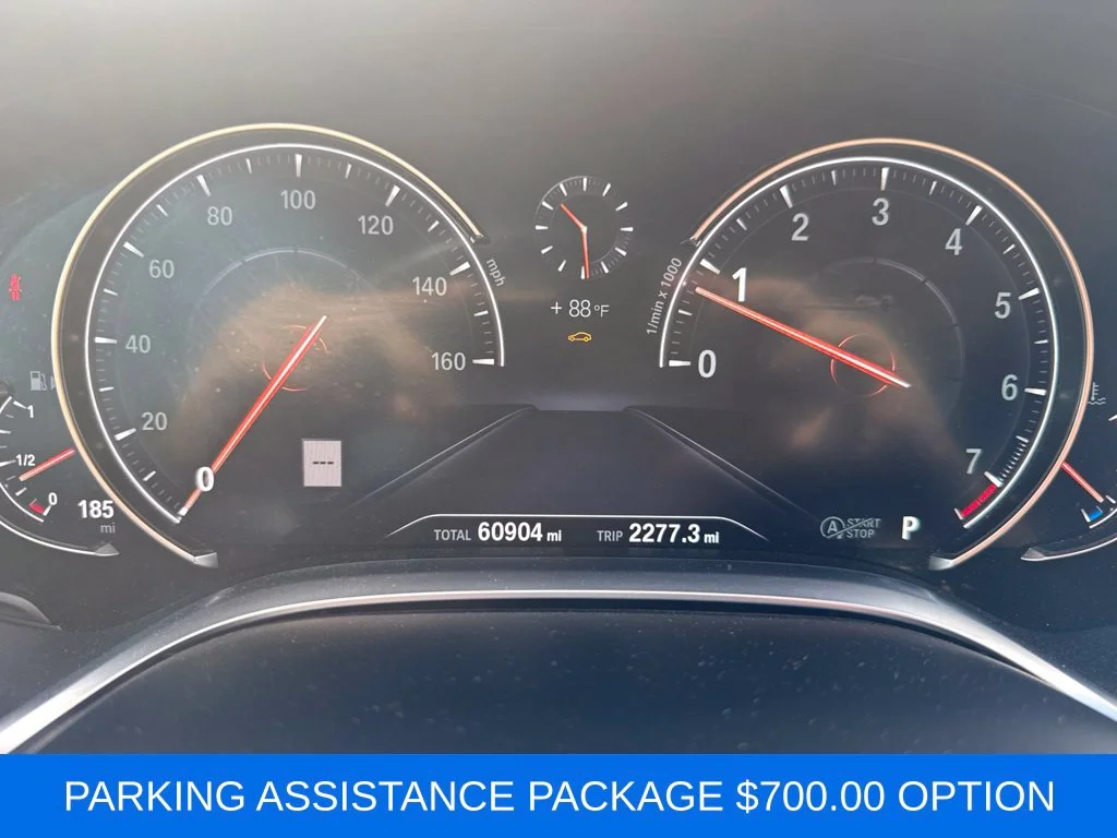 Used 2019 Gray BMW 750i xDrive image 7
