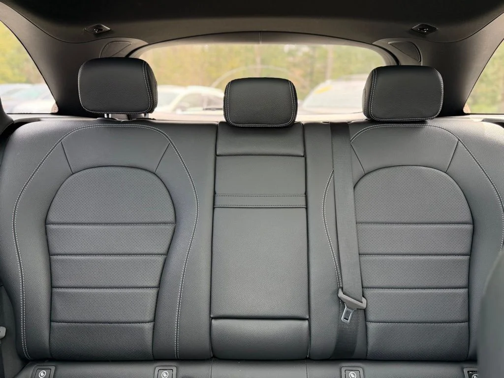 Used 2021 White Mercedes-Benz GLC 300 image 15