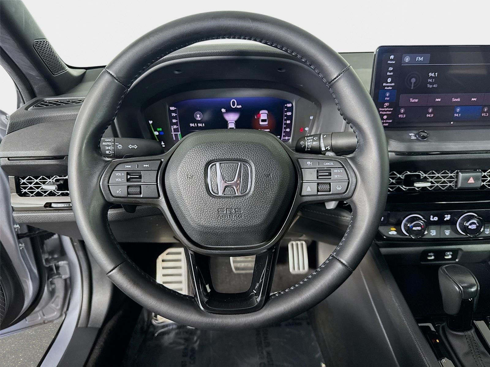 Used 2023 Silver Metallic Honda Sport-L image 11