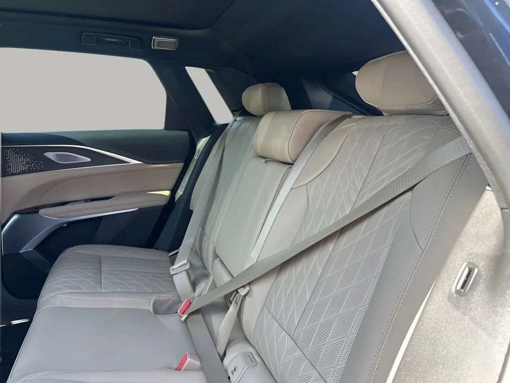 New 2026 Stellar Black Metallic Cadillac Signature Luxury image 17