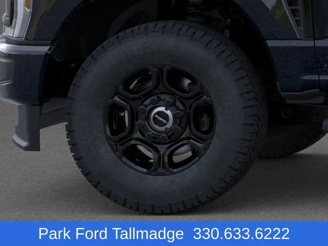 New 2026 Agate Black Metallic Ford XL image 19