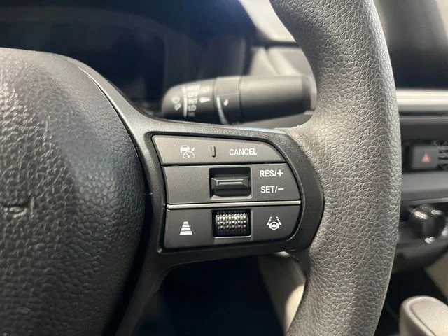 New 2026 Platinum White Pearl Honda LX image 18
