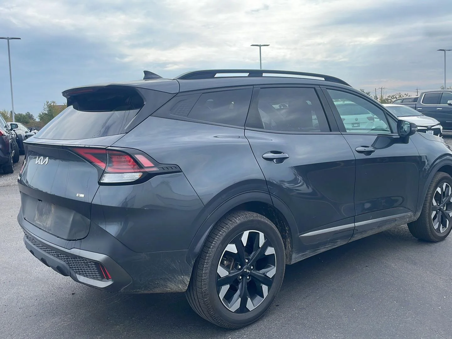 Used 2024 Gravity Gray Kia X-Line image 10