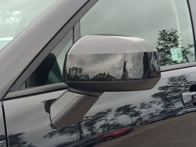 New 2026 Black Hyundai SE FWD image 39