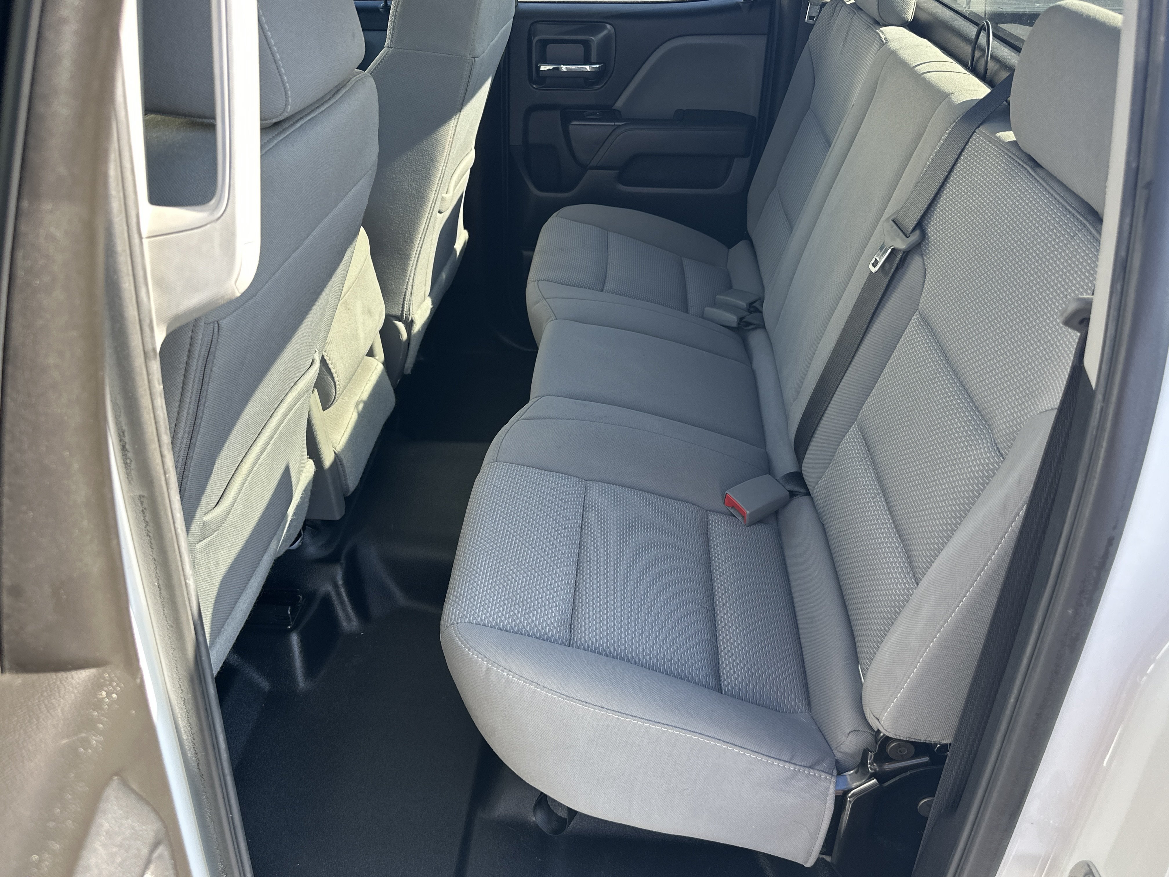 Used 2019 Summit White GMC DBL CAB 2WD image 19