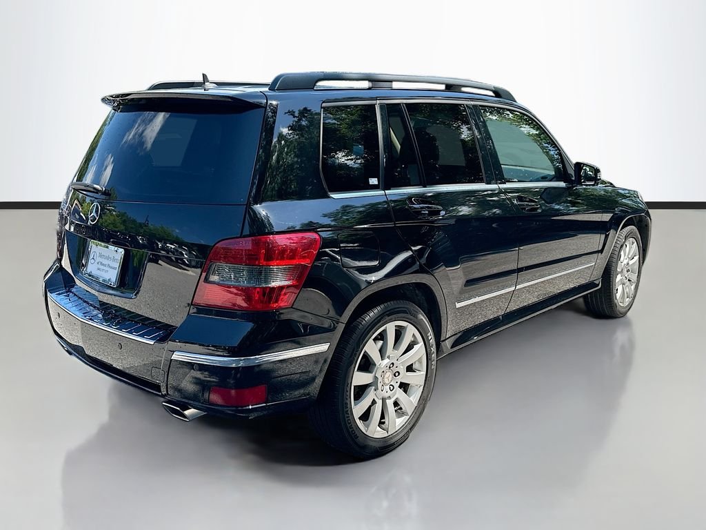 Used 2012  Mercedes-Benz GLK 350 image 5