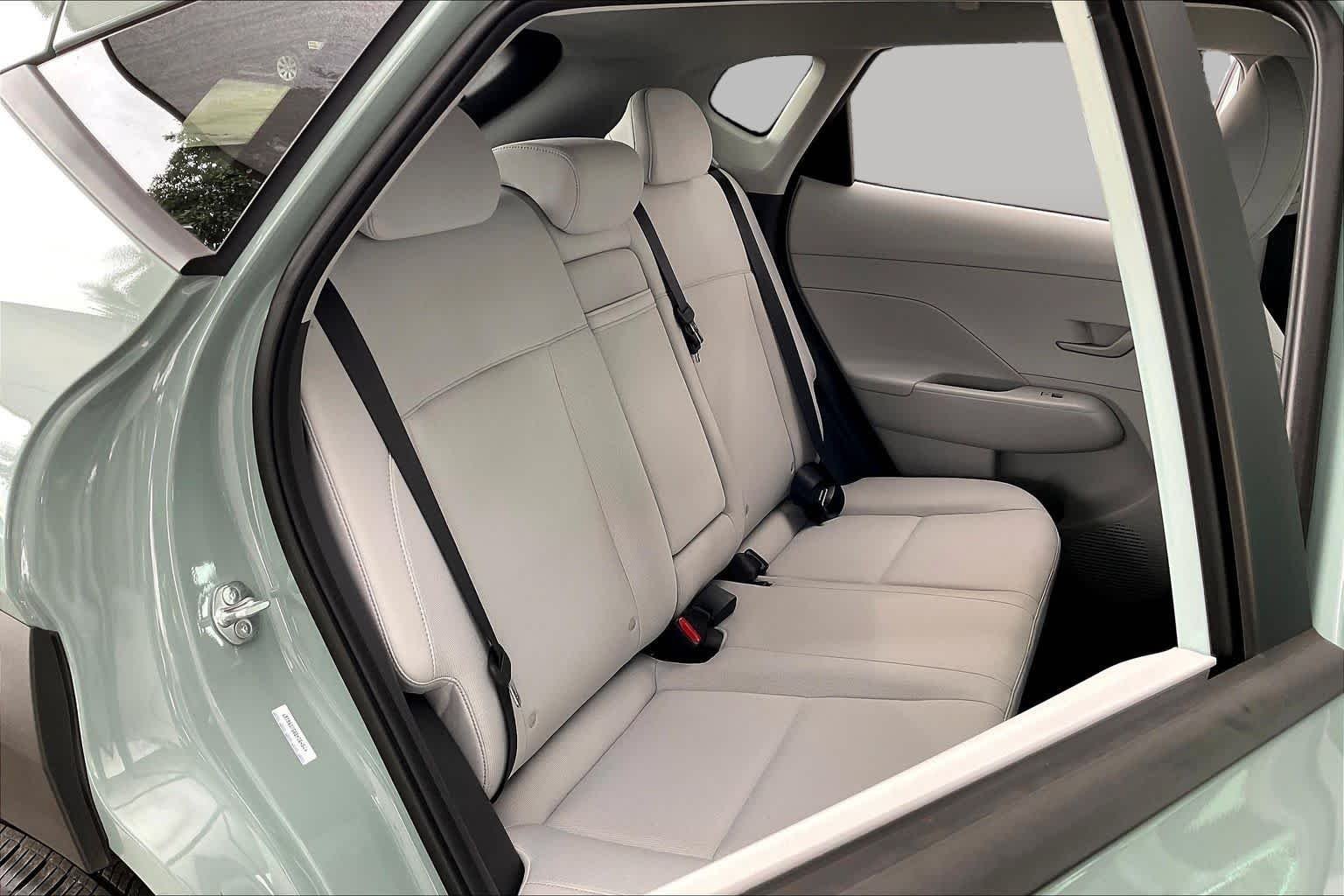 Used 2025 Mirage Green Hyundai SEL image 20