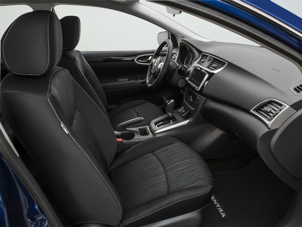 Used 2019 Blue Nissan SV image 27