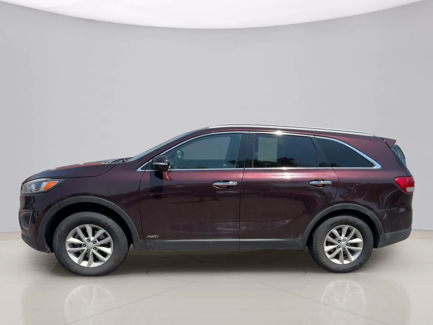 Used 2016 Purple Kia LX image 2