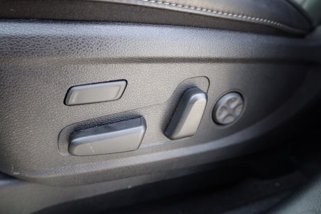 Used 2025 Ebony Black Kia SX-Prestige image 17