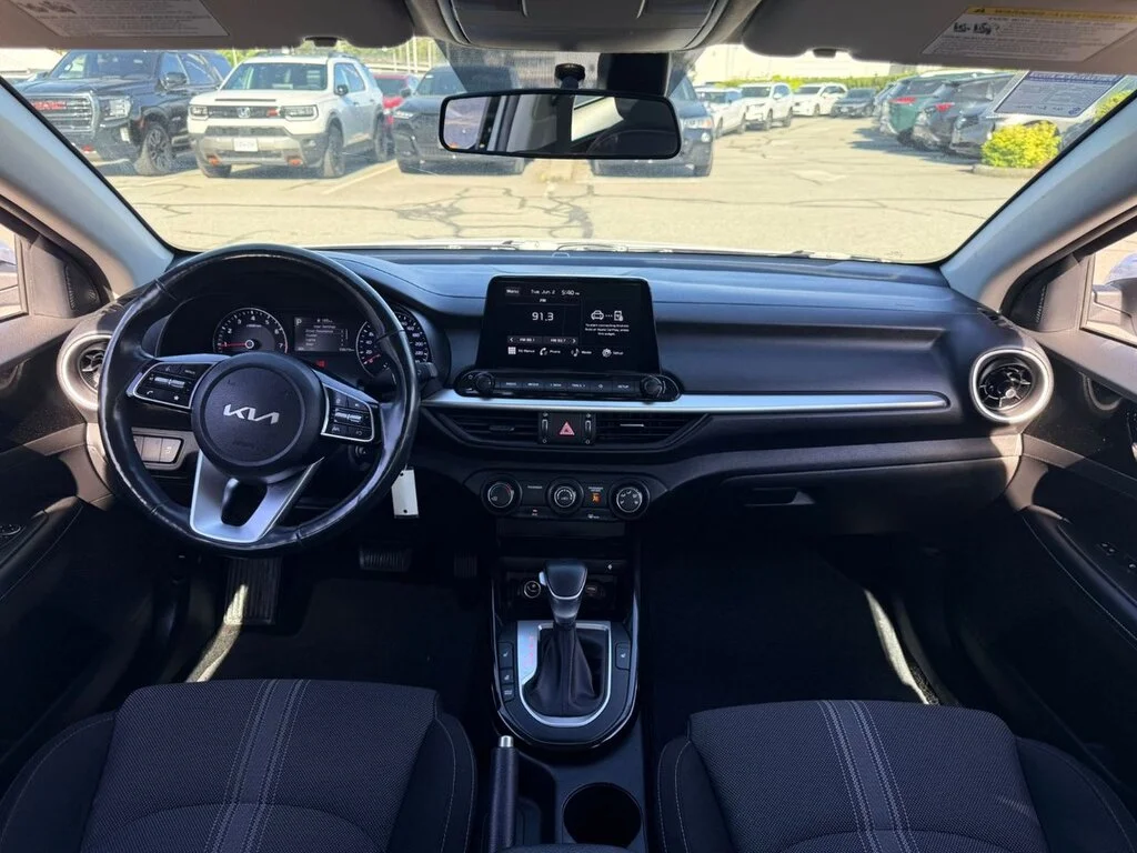 Used 2023 Snow White Pearl Kia Sedan EX IVT Dilawri Certified   One Owner   Local image 16
