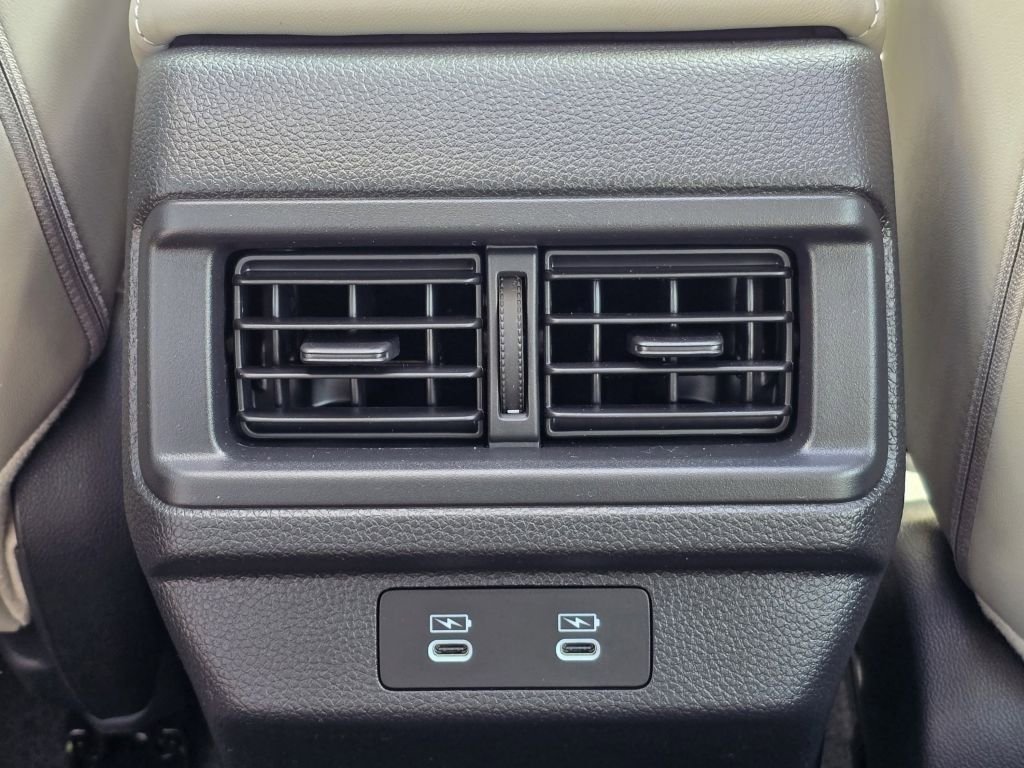 New 2026 Urban Gray Pearl Honda Touring image 34