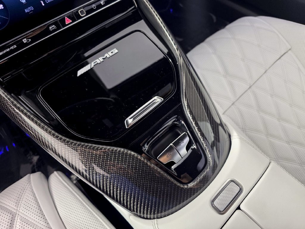 New 2027 Obsidian Black Metallic Mercedes-Benz AMG® SL 63 Roadster image 40