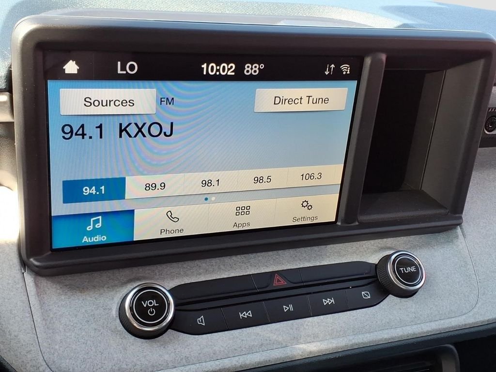 Used 2024 Oxford White Ford XLT image 13