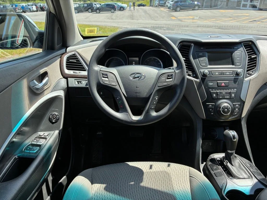 Used 2017 Silver Hyundai 2.4 Base image 11