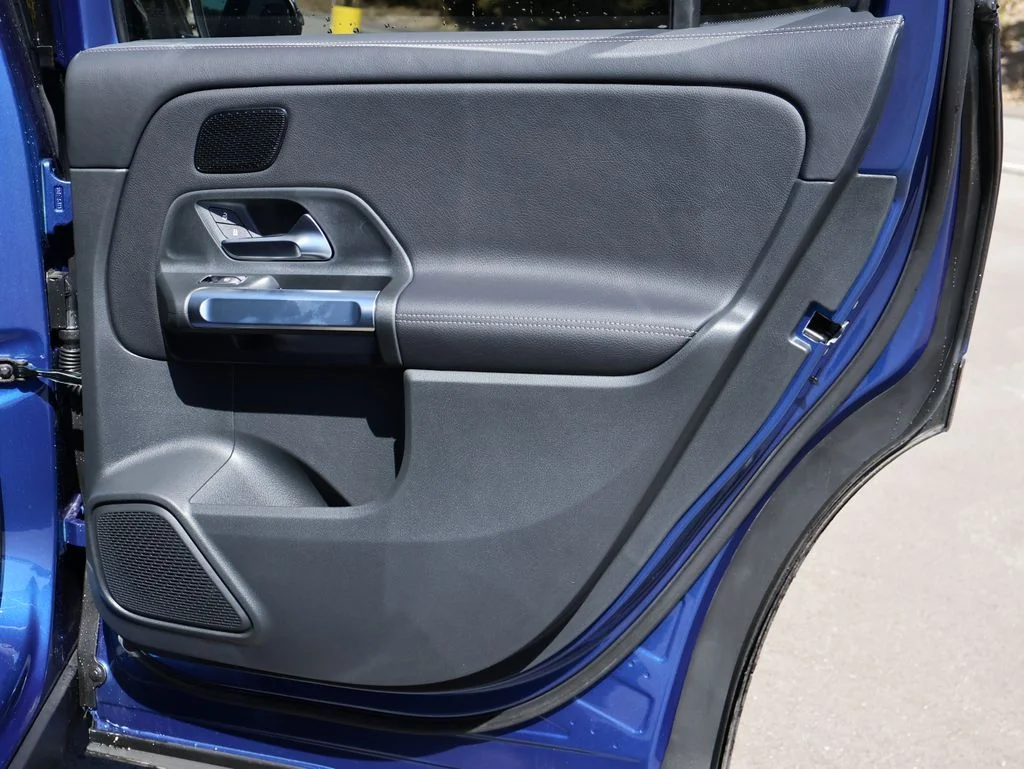 New 2026 Starling Blue Metallic Mercedes-Benz GLB 250 image 16