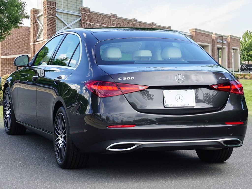 Used 2025 Graphite Gray Metallic Mercedes-Benz C 300 image 7