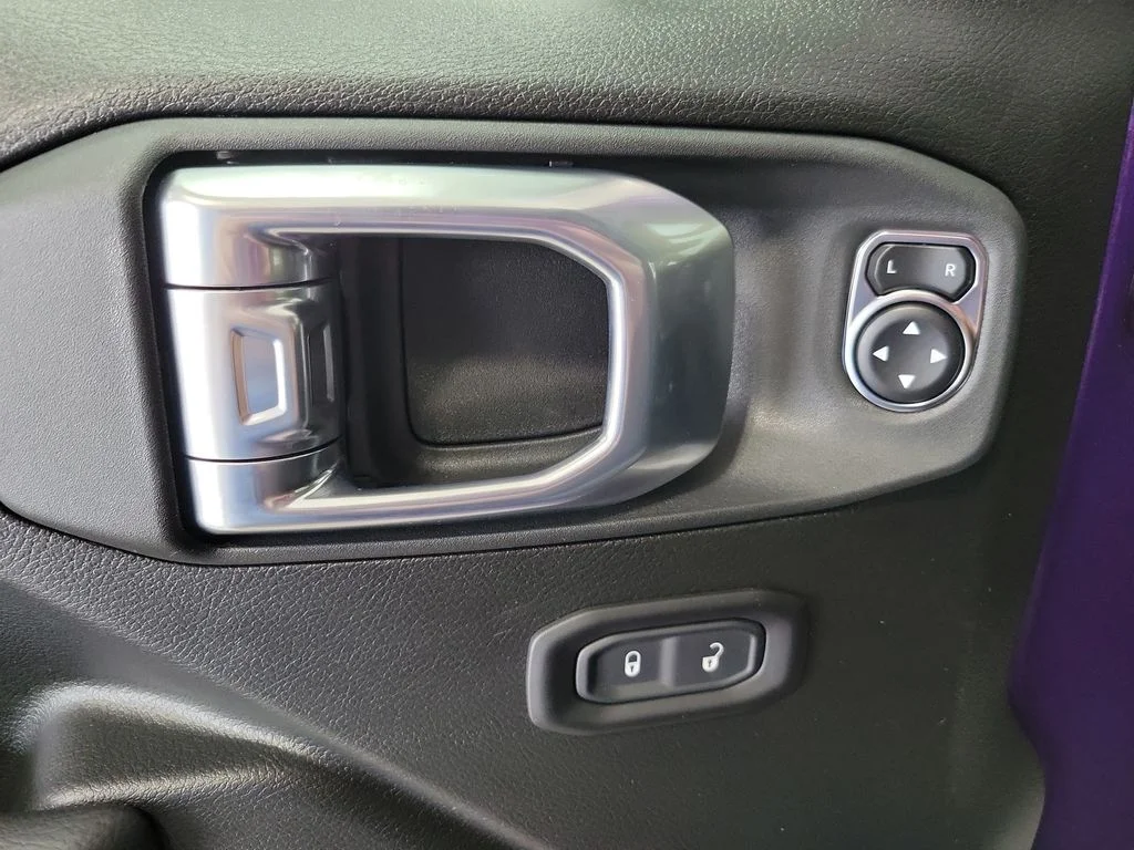 New 2026 Reign Jeep Rubicon image 11
