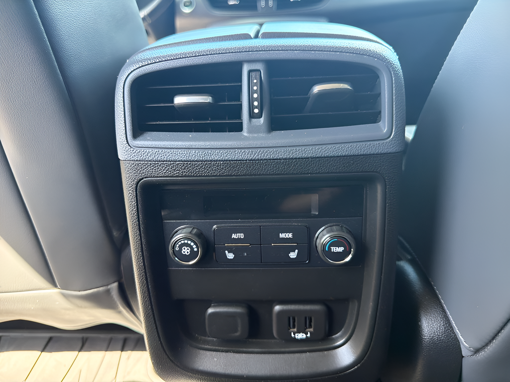 Used 2020 Black Buick Premium I image 22