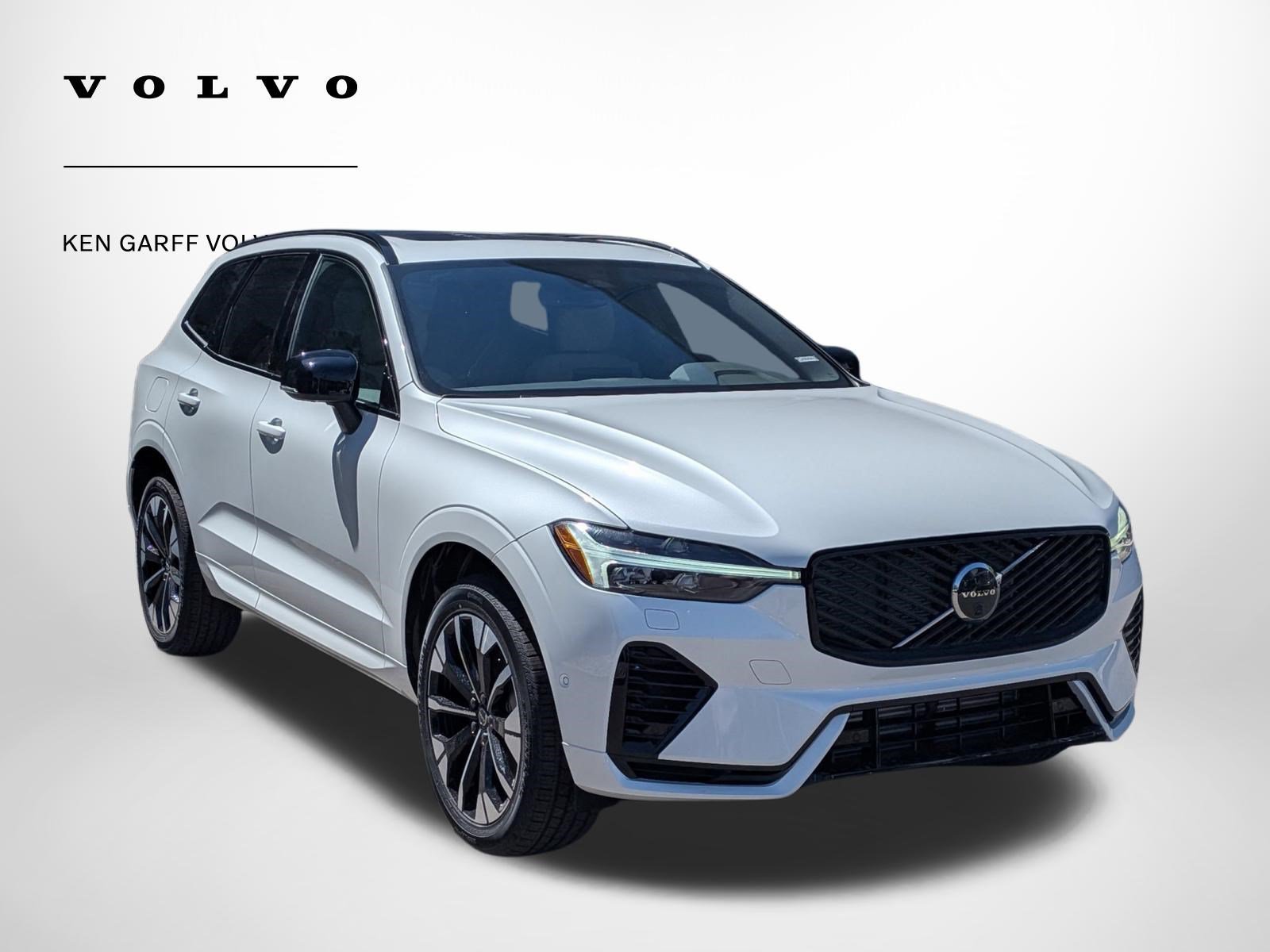2026 Volvo XC60 T8 Plus Dark AWD's photo
