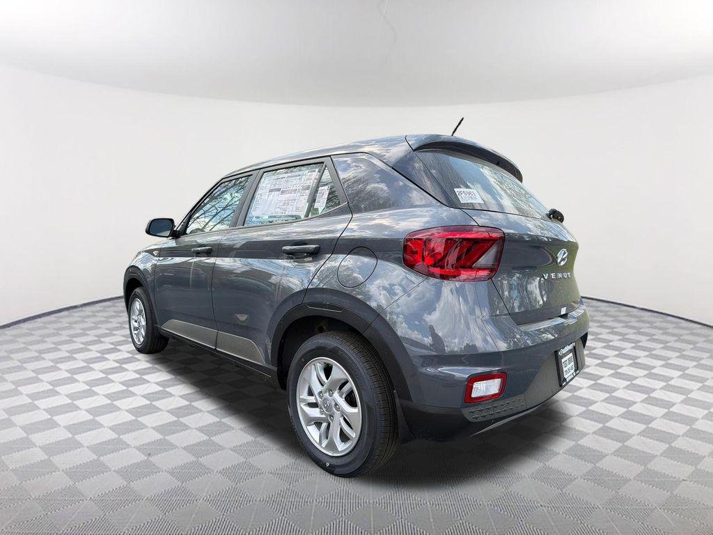 New 2026 Gray Hyundai SE image 7