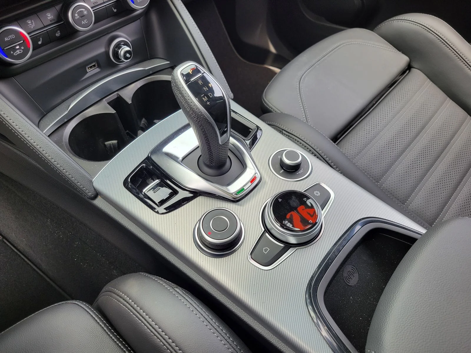 Used 2026 Blue Alfa Romeo Base image 14