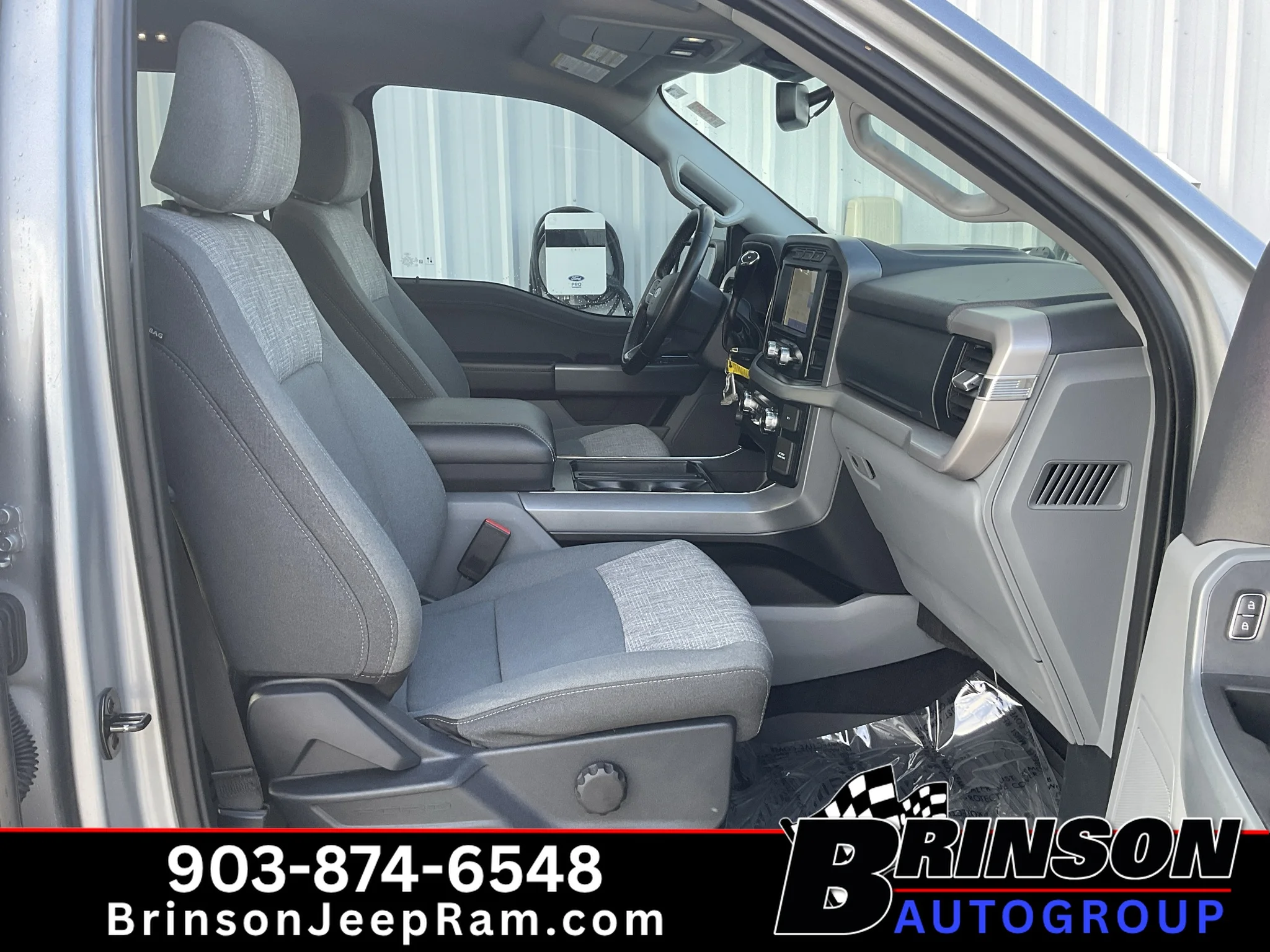 Used 2023 Iconic Silver Metallic Ford XLT image 21