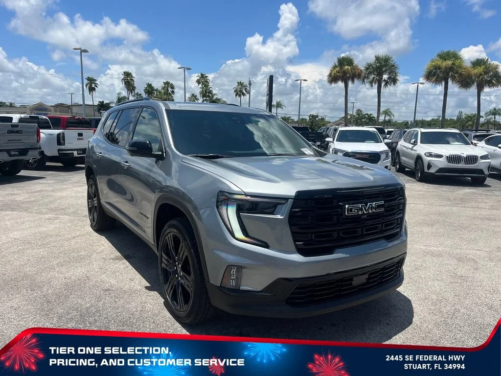 New 2026 Sterling Metallic GMC Elevation image 3