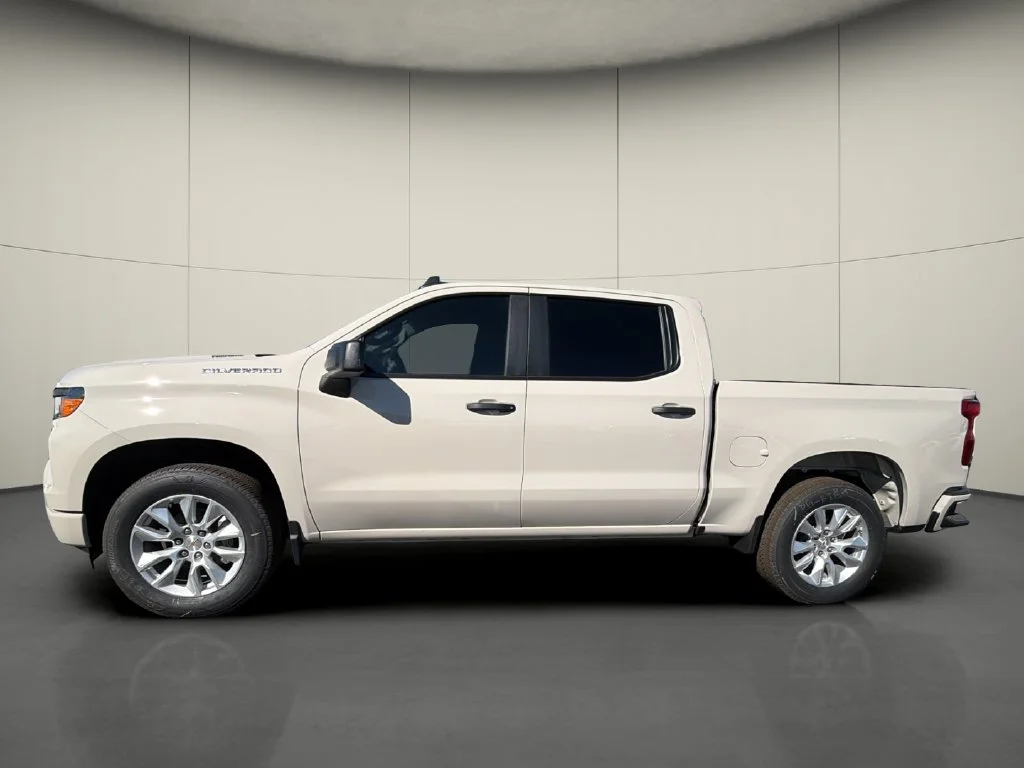 New 2026 White Sands Chevrolet Custom image 4